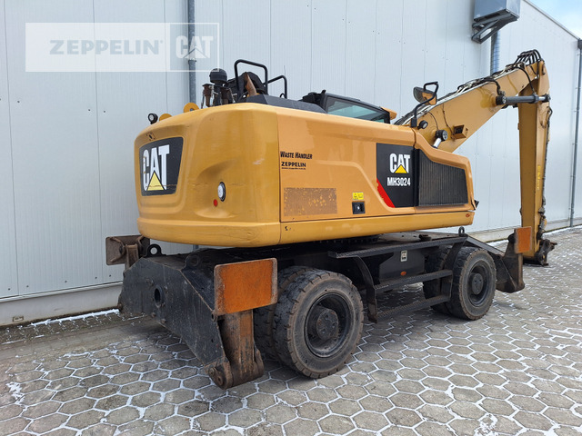 Cat MH3024-06C - Багер за манипулиране на материали: снимка 3 Cat MH3024-06C - Багер за манипулиране на материали: снимка 3