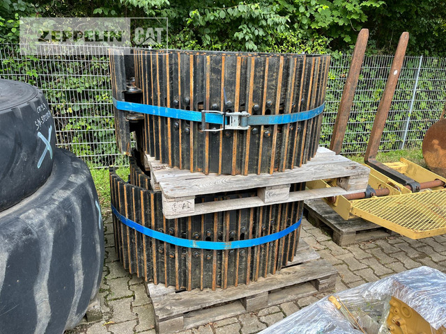 Cat Primärprodukte Kompo - Гумени/ Метални вериги за Строителна техника: снимка 3 Cat Primärprodukte Kompo - Гумени/ Метални вериги за Строителна техника: снимка 3