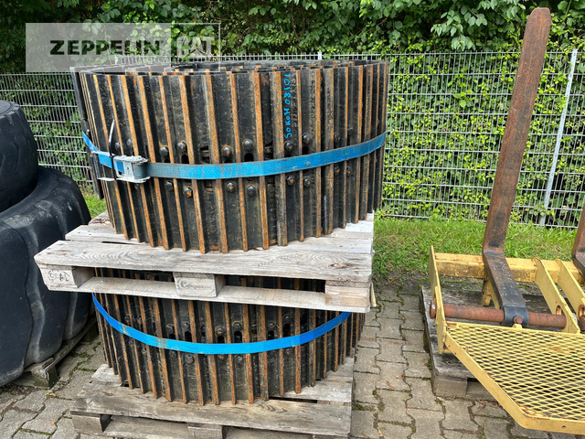 Cat Primärprodukte Kompo - Гумени/ Метални вериги за Строителна техника: снимка 1 Cat Primärprodukte Kompo - Гумени/ Метални вериги за Строителна техника: снимка 1