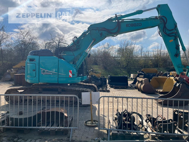 Kobelco SK230SRLC - Верижен багер: снимка 3 Kobelco SK230SRLC - Верижен багер: снимка 3