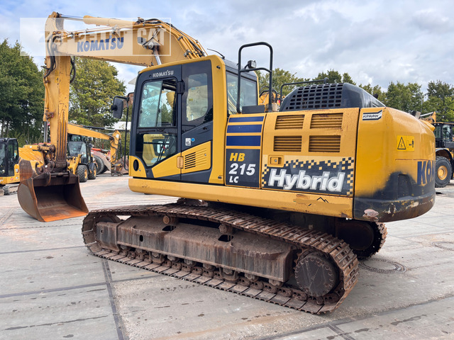 Komatsu HB215LC-2 - Верижен багер: снимка 4 Komatsu HB215LC-2 - Верижен багер: снимка 4