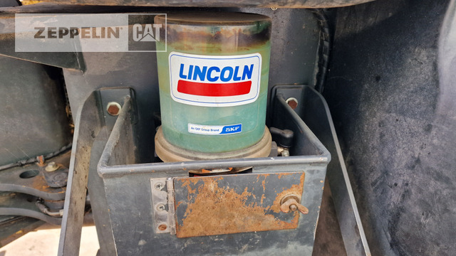 Лизинг на Komatsu WA100M-7 Komatsu WA100M-7: снимка 13 Лизинг на Komatsu WA100M-7 Komatsu WA100M-7: снимка 13