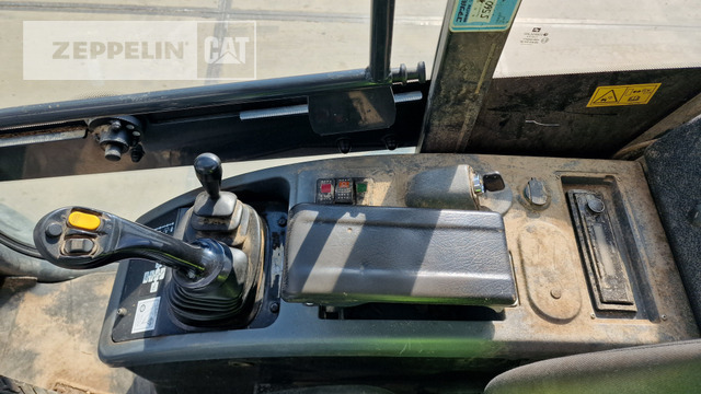 Лизинг на Komatsu WA100M-7 Komatsu WA100M-7: снимка 16 Лизинг на Komatsu WA100M-7 Komatsu WA100M-7: снимка 16