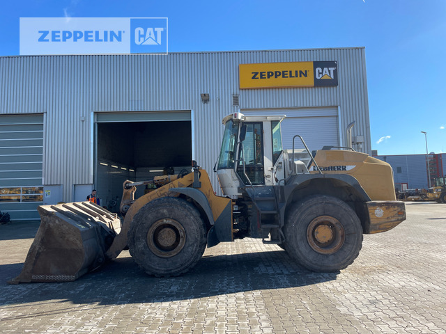 Liebherr L554 - Колесен товарач: снимка 2 Liebherr L554 - Колесен товарач: снимка 2