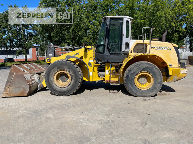 Колесен товарач New Holland W190: снимка 7