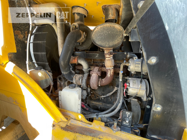 Колесен товарач New Holland W190: снимка 23