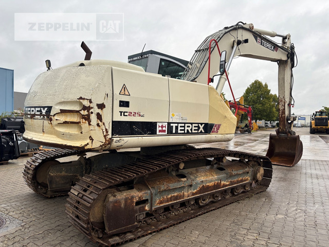 Terex TC225LC - Верижен багер: снимка 5 Terex TC225LC - Верижен багер: снимка 5