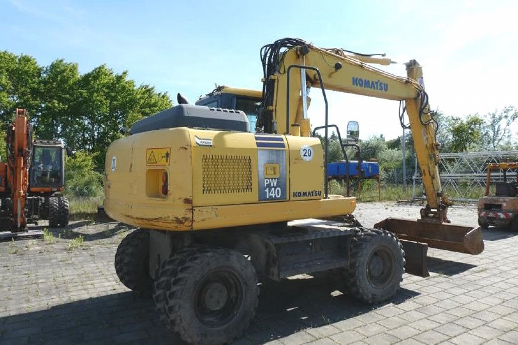 Komatsu Mobilbagger PW140-7 Mobilbagger - Колесен багер: снимка 3 Komatsu Mobilbagger PW140-7 Mobilbagger - Колесен багер: снимка 3