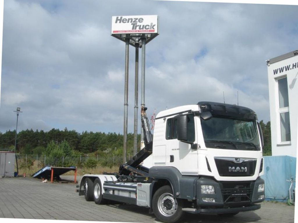 MAN TG-S 26.420/6x2 Abrollkipper - Мултилифт с кука камион: снимка 1 MAN TG-S 26.420/6x2 Abrollkipper - Мултилифт с кука камион: снимка 1