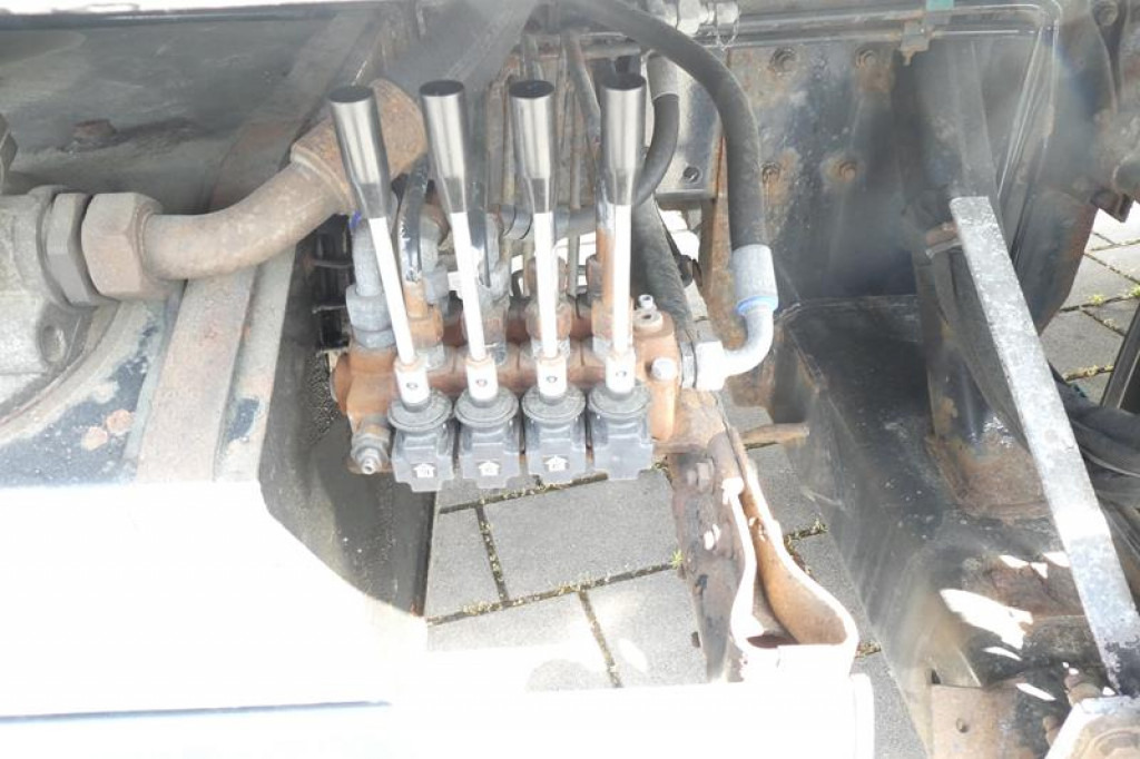 MAN TG-S 26.440 6x4 Pritsche Heckkran PK 27002+Funk - Бордови камион, Камион с кран: снимка 5 MAN TG-S 26.440 6x4 Pritsche Heckkran PK 27002+Funk - Бордови камион, Камион с кран: снимка 5