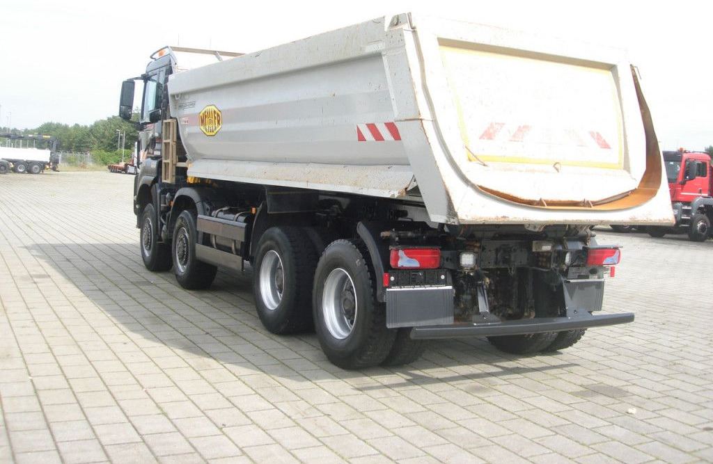 MAN TG-S 35.460 8x6 4 Achs Muldenkipper Meiller 18m³ - Самосвал камион: снимка 4 MAN TG-S 35.460 8x6 4 Achs Muldenkipper Meiller 18m³ - Самосвал камион: снимка 4
