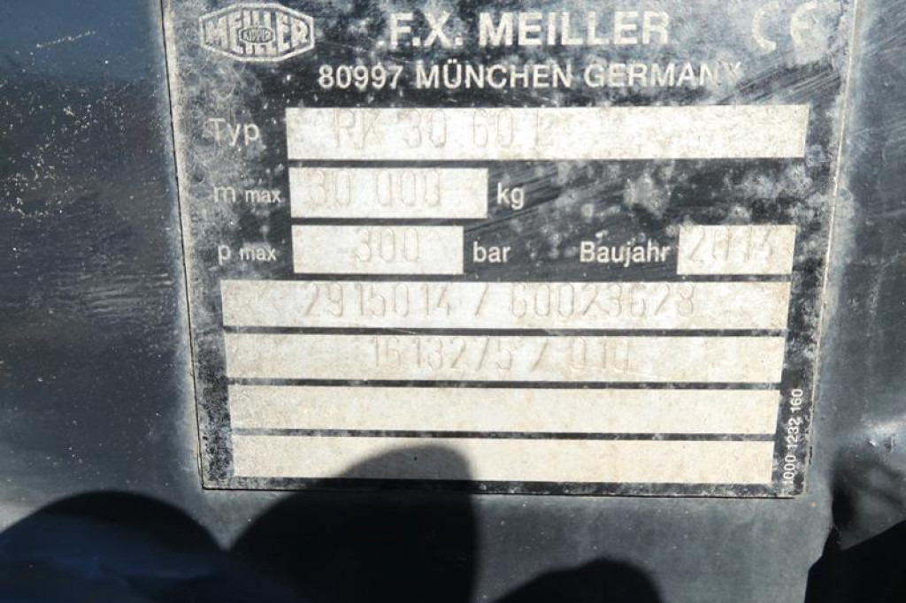 MAN TG-S 35.480 8x4 BL Abrollkipper mit Kran Penz-15L9.80+Meiller RK 30.60L  Lenk-Lift Achse - Мултилифт с кука камион, Камион с кран: снимка 4 MAN TG-S 35.480 8x4 BL Abrollkipper mit Kran Penz-15L9.80+Meiller RK 30.60L  Lenk-Lift Achse - Мултилифт с кука камион, Камион с кран: снимка 4