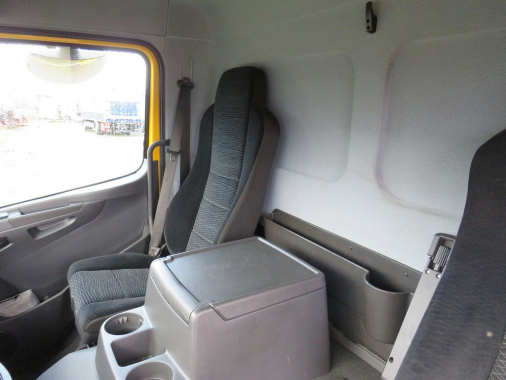MERCEDES-BENZ Atego 1224 L Pritsche LBW - Камион с брезент: снимка 2 MERCEDES-BENZ Atego 1224 L Pritsche LBW - Камион с брезент: снимка 2