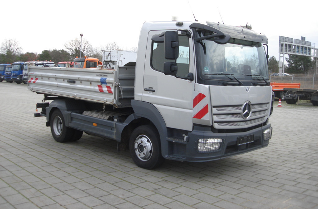 MERCEDES-BENZ Mercedes-Benz Atego 2-Achs Kipper 923 K - Самосвал камион: снимка 3 MERCEDES-BENZ Mercedes-Benz Atego 2-Achs Kipper 923 K - Самосвал камион: снимка 3