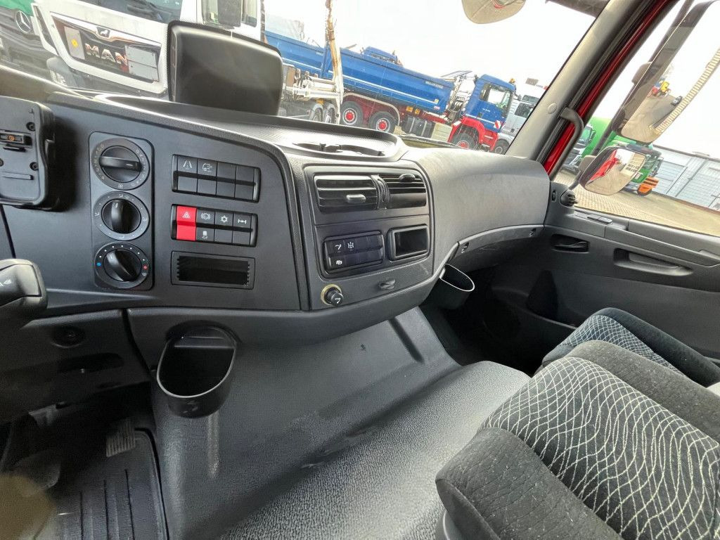 Лизинг на  Mercedes-Benz Atego 1530 K 2-Achs Kipper Meiller Mercedes-Benz Atego 1530 K 2-Achs Kipper Meiller: снимка 9