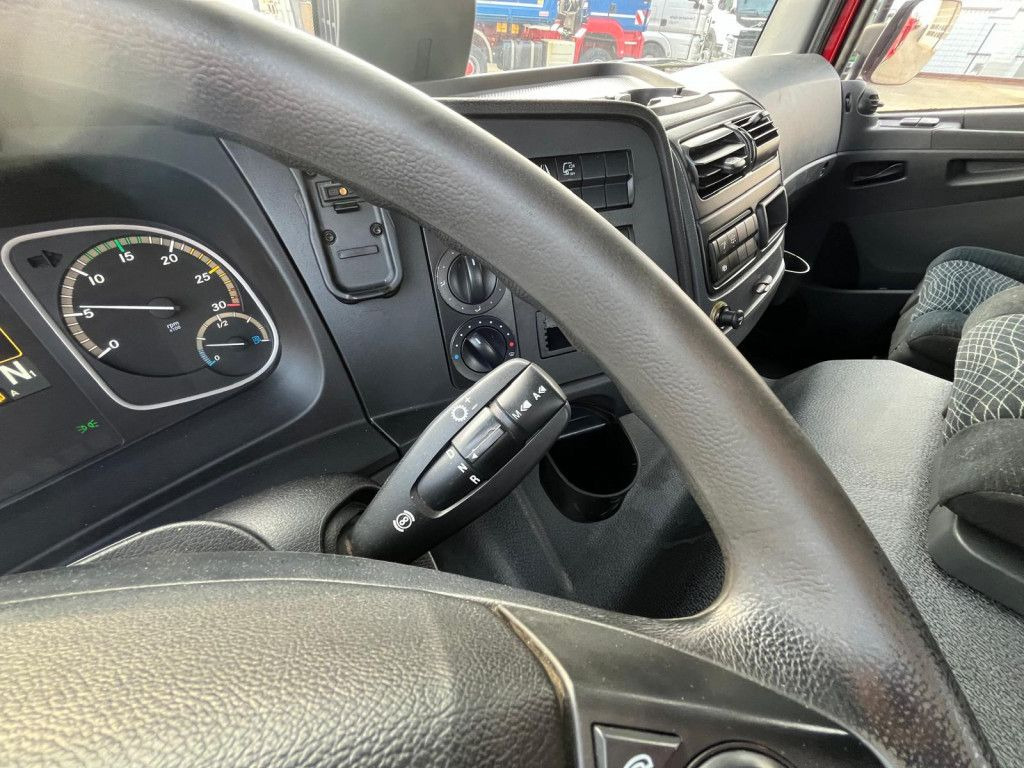 Лизинг на  Mercedes-Benz Atego 1530 K 2-Achs Kipper Meiller Mercedes-Benz Atego 1530 K 2-Achs Kipper Meiller: снимка 8