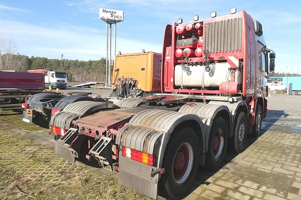 Mercedes-Benz Actros 4160 SLT 8x4/4 SZM TITAN -155to.-!! - Влекач: снимка 3 Mercedes-Benz Actros 4160 SLT 8x4/4 SZM TITAN -155to.-!! - Влекач: снимка 3