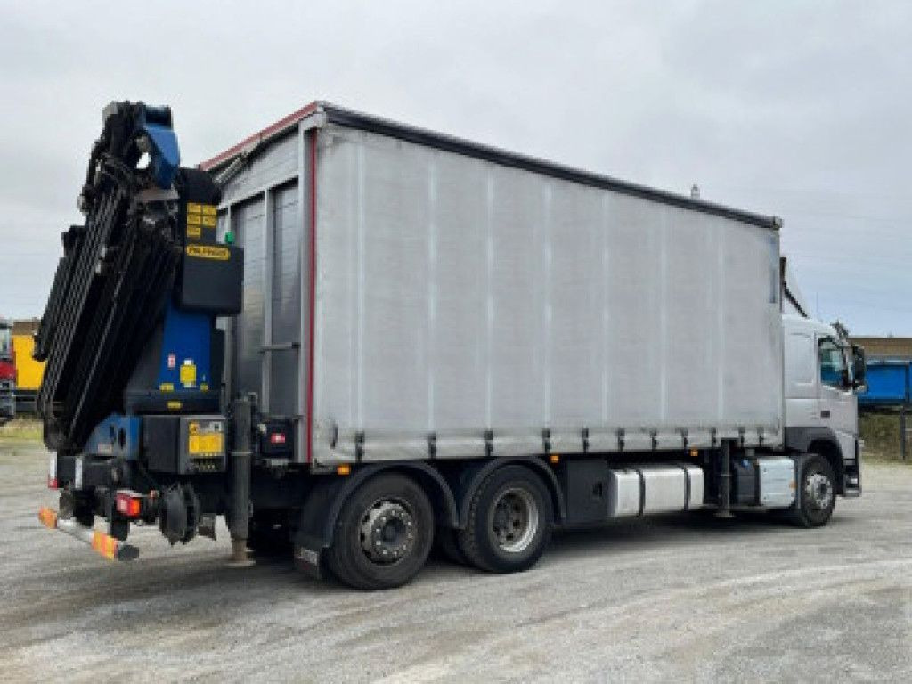 Volvo FM 420 6x2 Pritsche Heckkran 27m/t,Funk,Jib ,E6 - Бордови камион, Камион с кран: снимка 3 Volvo FM 420 6x2 Pritsche Heckkran 27m/t,Funk,Jib ,E6 - Бордови камион, Камион с кран: снимка 3