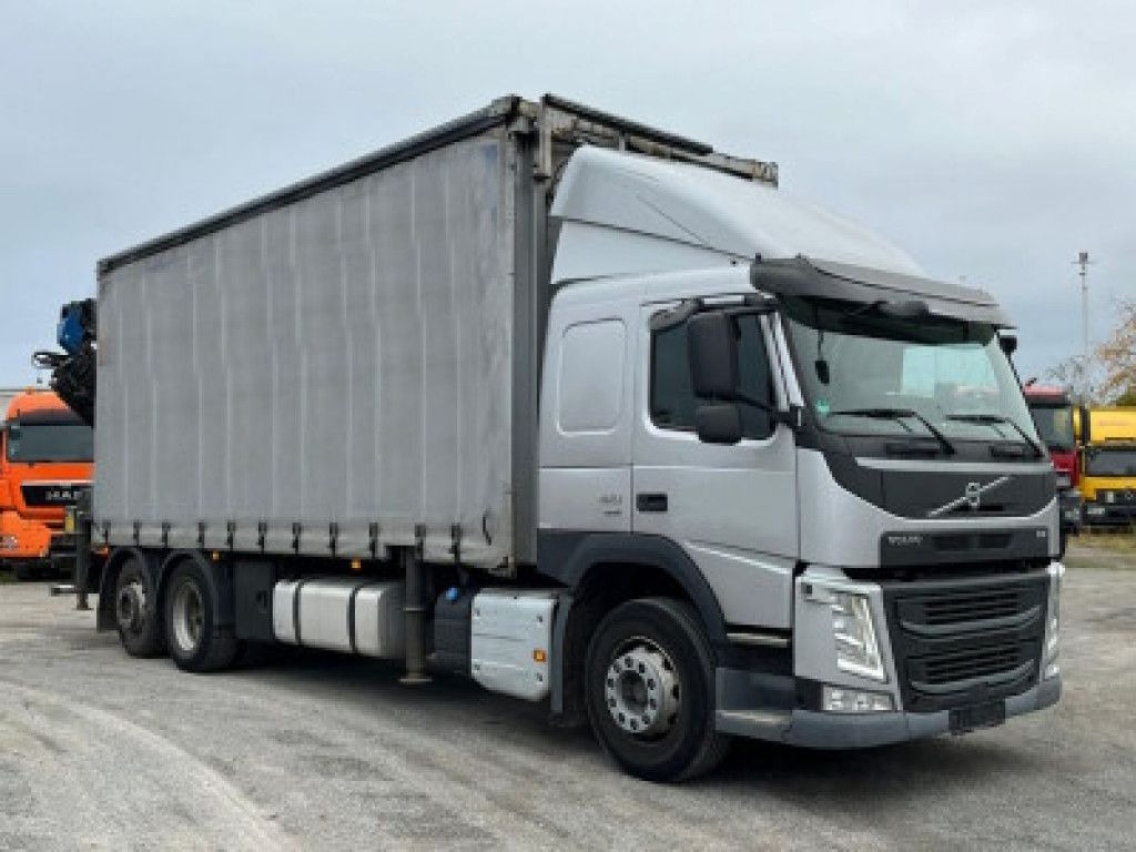 Volvo FM 420 6x2 Pritsche Heckkran 27m/t,Funk,Jib ,E6 - Камион с кран, Камион с брезент: снимка 2 Volvo FM 420 6x2 Pritsche Heckkran 27m/t,Funk,Jib ,E6 - Камион с кран, Камион с брезент: снимка 2