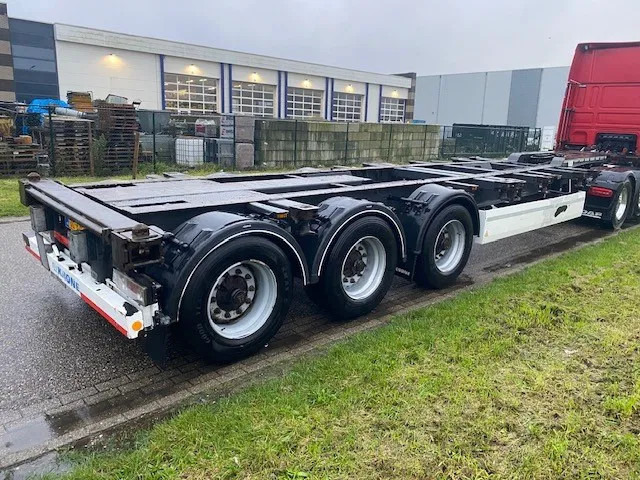 Krone SD multi containerchassis ,3 ASSER , 20-30-40-45 VOET containers - Контейнеровоз/ Сменна каросерия полуремарке: снимка 2 Krone SD multi containerchassis ,3 ASSER , 20-30-40-45 VOET containers - Контейнеровоз/ Сменна каросерия полуремарке: снимка 2