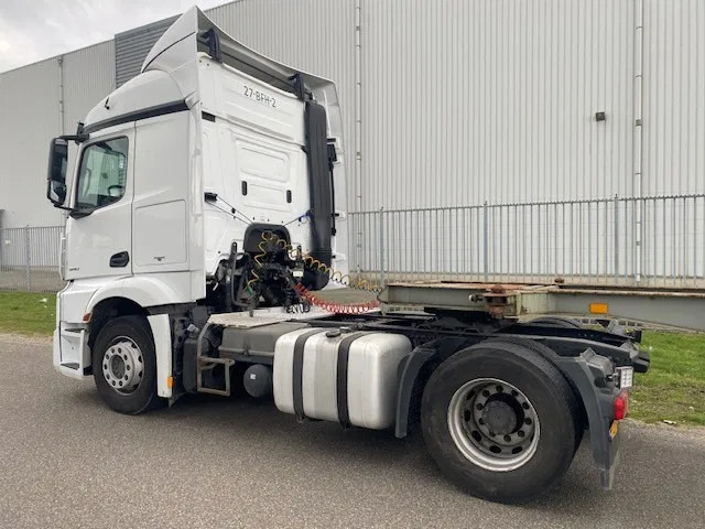 Mercedes-Benz Actros 1840 stream space cabine met spoilers zonneklep, apk gekeurd - Влекач: снимка 2 Mercedes-Benz Actros 1840 stream space cabine met spoilers zonneklep, apk gekeurd - Влекач: снимка 2