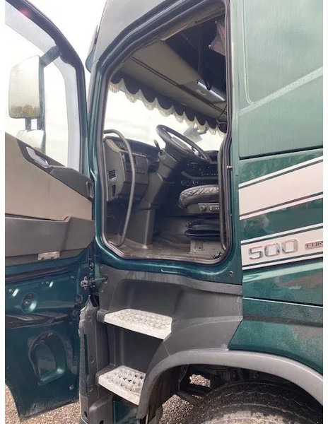 Volvo FH 500 XL euro 6 full spoilered, 2 x tank, modeljaar 2017 - Влекач: снимка 5 Volvo FH 500 XL euro 6 full spoilered, 2 x tank, modeljaar 2017 - Влекач: снимка 5
