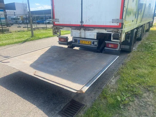 Vogelzang bloemen en planten oplegger 280 hoog deuren voor en achter, laadklep achter - Затворена каросерия полуремарке: снимка 5 Vogelzang bloemen en planten oplegger 280 hoog deuren voor en achter, laadklep achter - Затворена каросерия полуремарке: снимка 5