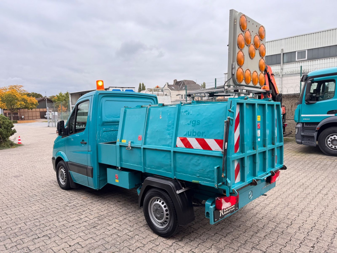 Mercedes-Benz 313 CDI  Sprinter II Bertsche  Müllwagen  Tafel - Боклукчийска кола: снимка 4 Mercedes-Benz 313 CDI  Sprinter II Bertsche  Müllwagen  Tafel - Боклукчийска кола: снимка 4