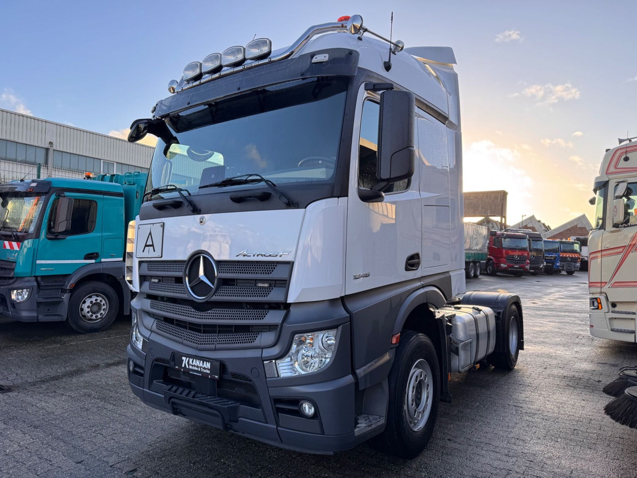 Mercedes-Benz 1846 Actros 5 Hydr. Kipper / Walkingfloor 2-Weg - Влекач: снимка 3 Mercedes-Benz 1846 Actros 5 Hydr. Kipper / Walkingfloor 2-Weg - Влекач: снимка 3
