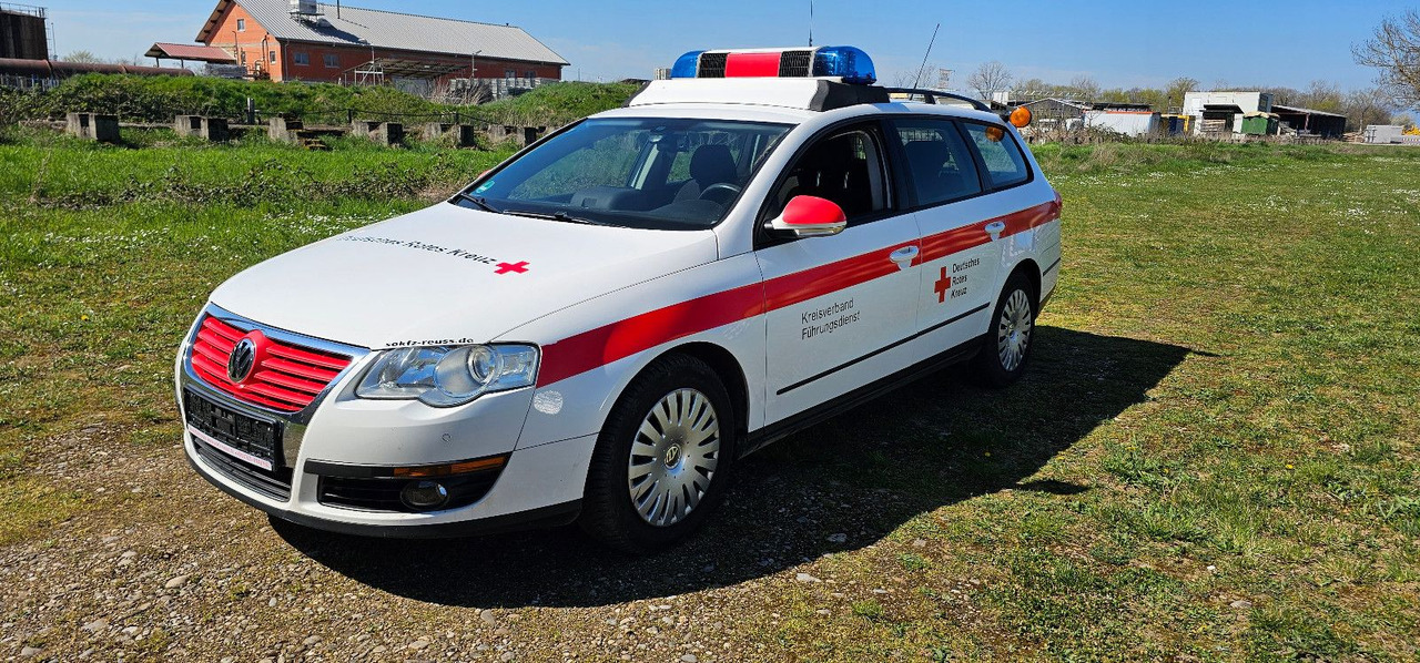 Volkswagen Allrad Feuerwehr Kommandowagen HVO KDOW ELW - Седан: снимка 2 Volkswagen Allrad Feuerwehr Kommandowagen HVO KDOW ELW - Седан: снимка 2
