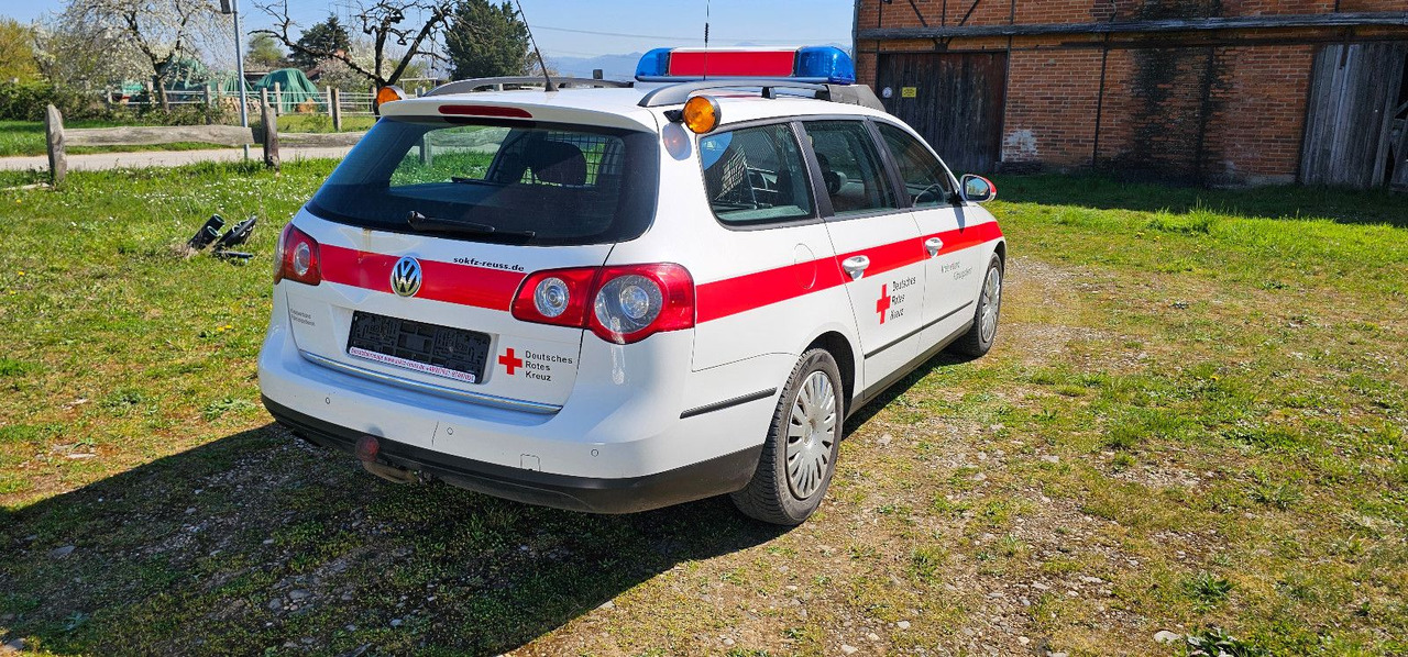 Volkswagen Allrad Feuerwehr Kommandowagen HVO KDOW ELW - Седан: снимка 4 Volkswagen Allrad Feuerwehr Kommandowagen HVO KDOW ELW - Седан: снимка 4