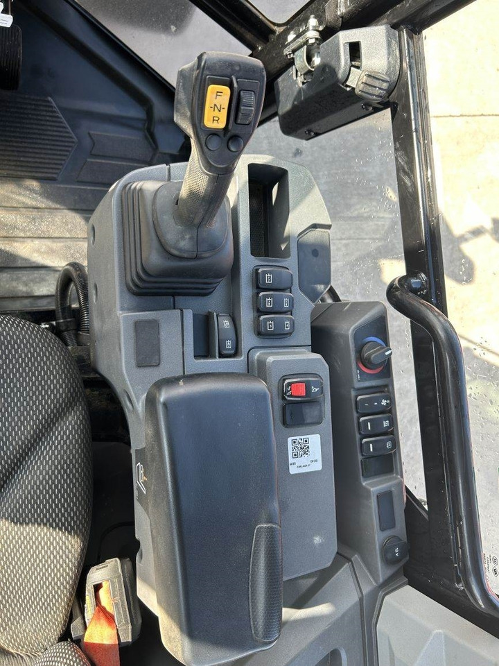 Компактен товарач CAT 906 (9145): снимка 15