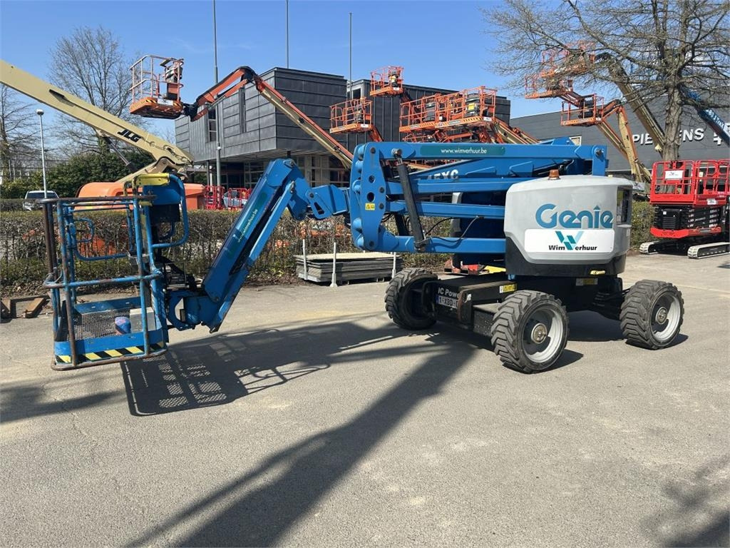 Genie Z-45/25XC (3204) - Артикулираща платформа: снимка 4 Genie Z-45/25XC (3204) - Артикулираща платформа: снимка 4