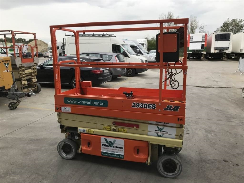 JLG 1930ES (4510) - Ножична работна платформа: снимка 4 JLG 1930ES (4510) - Ножична работна платформа: снимка 4