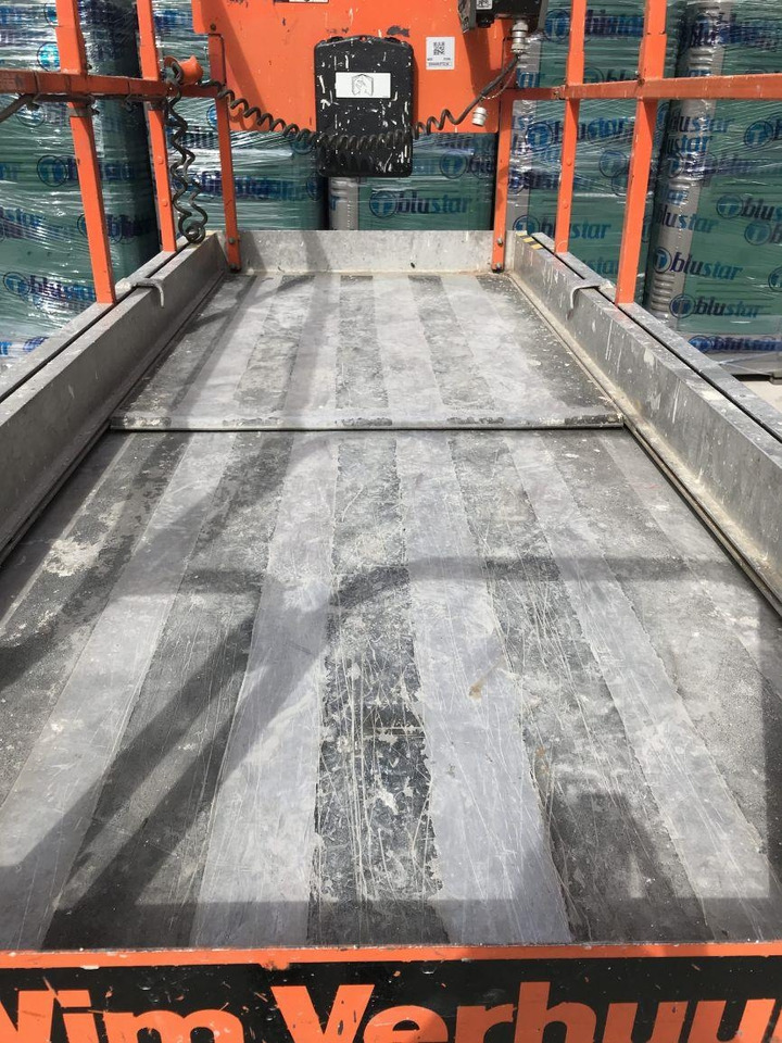 JLG 3246ES (1240) - Ножична работна платформа: снимка 3 JLG 3246ES (1240) - Ножична работна платформа: снимка 3