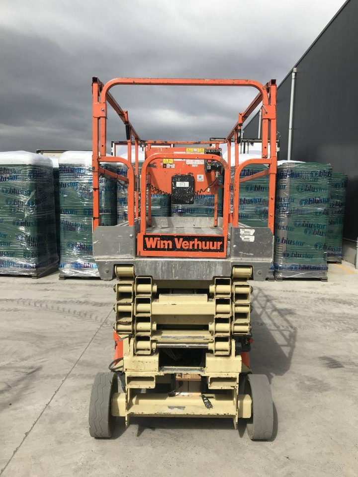 JLG 3246ES (1240) - Ножична работна платформа: снимка 2 JLG 3246ES (1240) - Ножична работна платформа: снимка 2