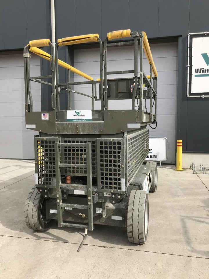 JLG M3369 (4331) - Ножична работна платформа: снимка 2 JLG M3369 (4331) - Ножична работна платформа: снимка 2