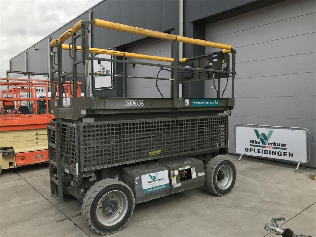 JLG M3369 (4331) - Ножична работна платформа: снимка 5 JLG M3369 (4331) - Ножична работна платформа: снимка 5