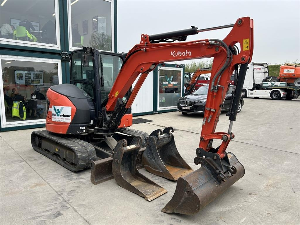 Kubota U50-5 (5024) - Мини багер: снимка 2 Kubota U50-5 (5024) - Мини багер: снимка 2