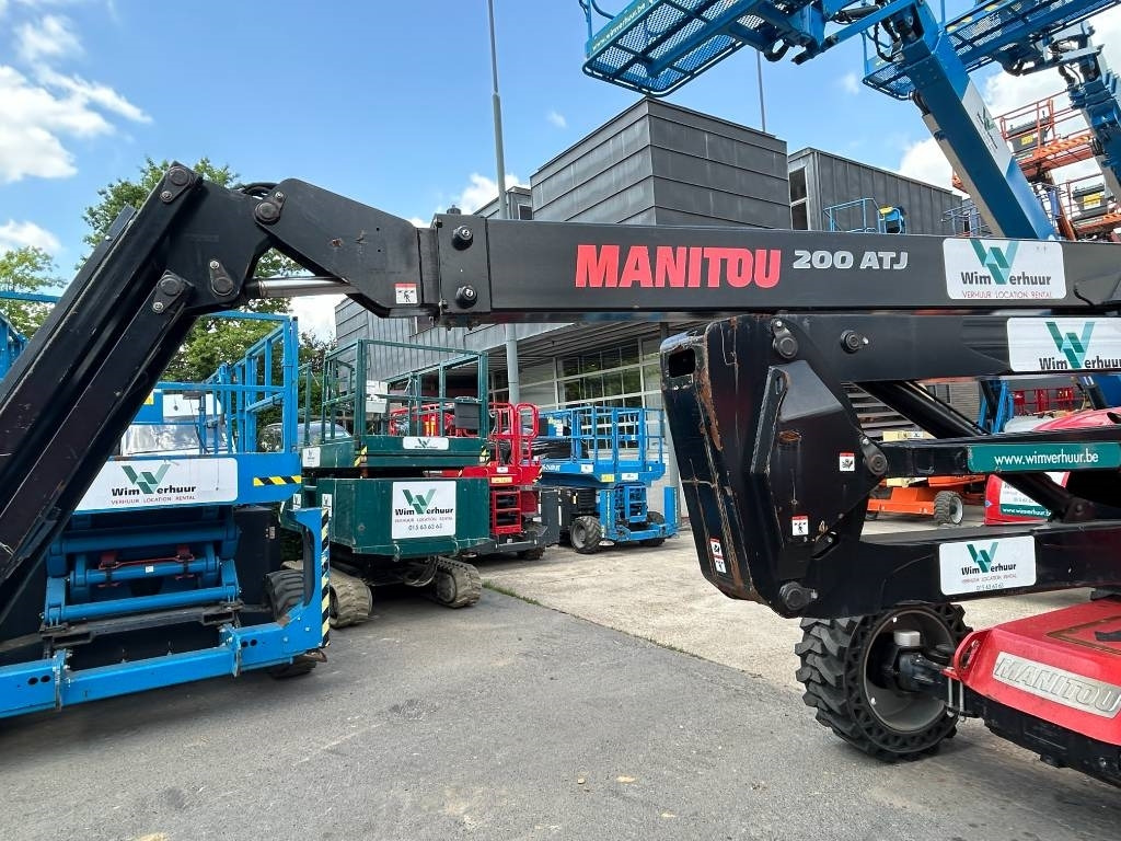 Артикулираща платформа Manitou 200 ATJ RC: снимка 9