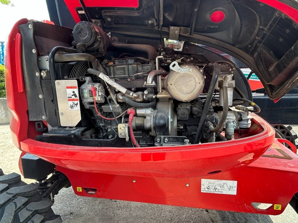 Артикулираща платформа Manitou 200 ATJ RC: снимка 13
