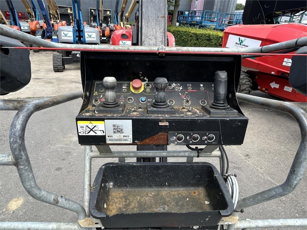 Manitou 200 ATJ RC ST5 (5612) - Артикулираща платформа: снимка 4 Manitou 200 ATJ RC ST5 (5612) - Артикулираща платформа: снимка 4