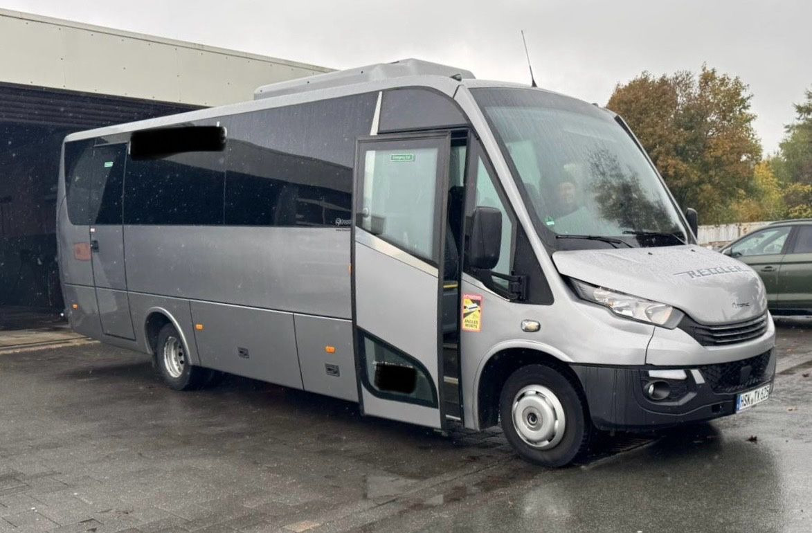 Iveco Atomic AN21 (wenig Km*7.2t) Rosero/ Rapido - Микробус, Пътнически бус: снимка 1 Iveco Atomic AN21 (wenig Km*7.2t) Rosero/ Rapido - Микробус, Пътнически бус: снимка 1