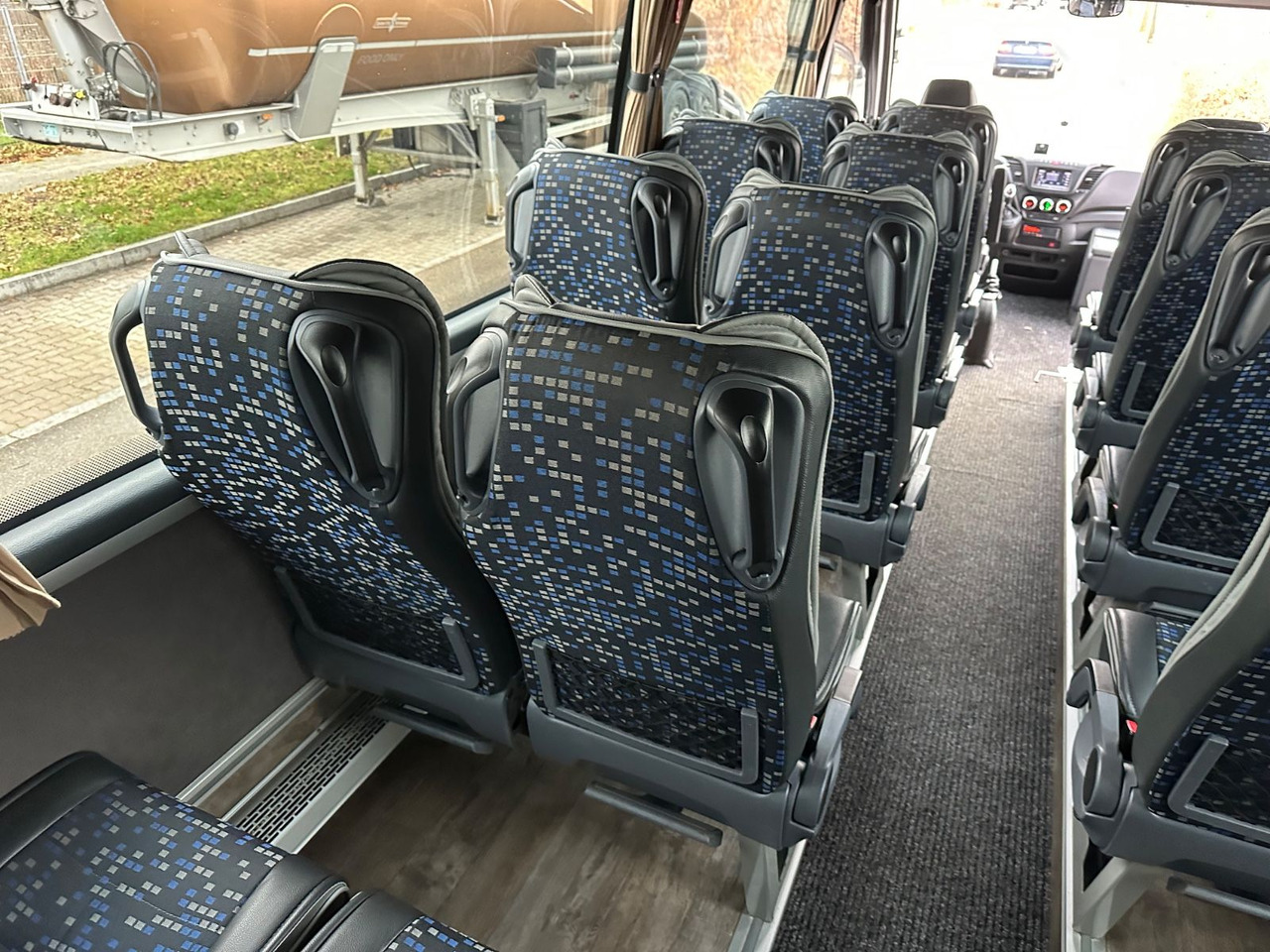 Микробус, Пътнически бус Iveco Atomic AN21 (wenig Km*7.2t) Rosero/ Rapido: снимка 18 Микробус, Пътнически бус Iveco Atomic AN21 (wenig Km*7.2t) Rosero/ Rapido: снимка 18