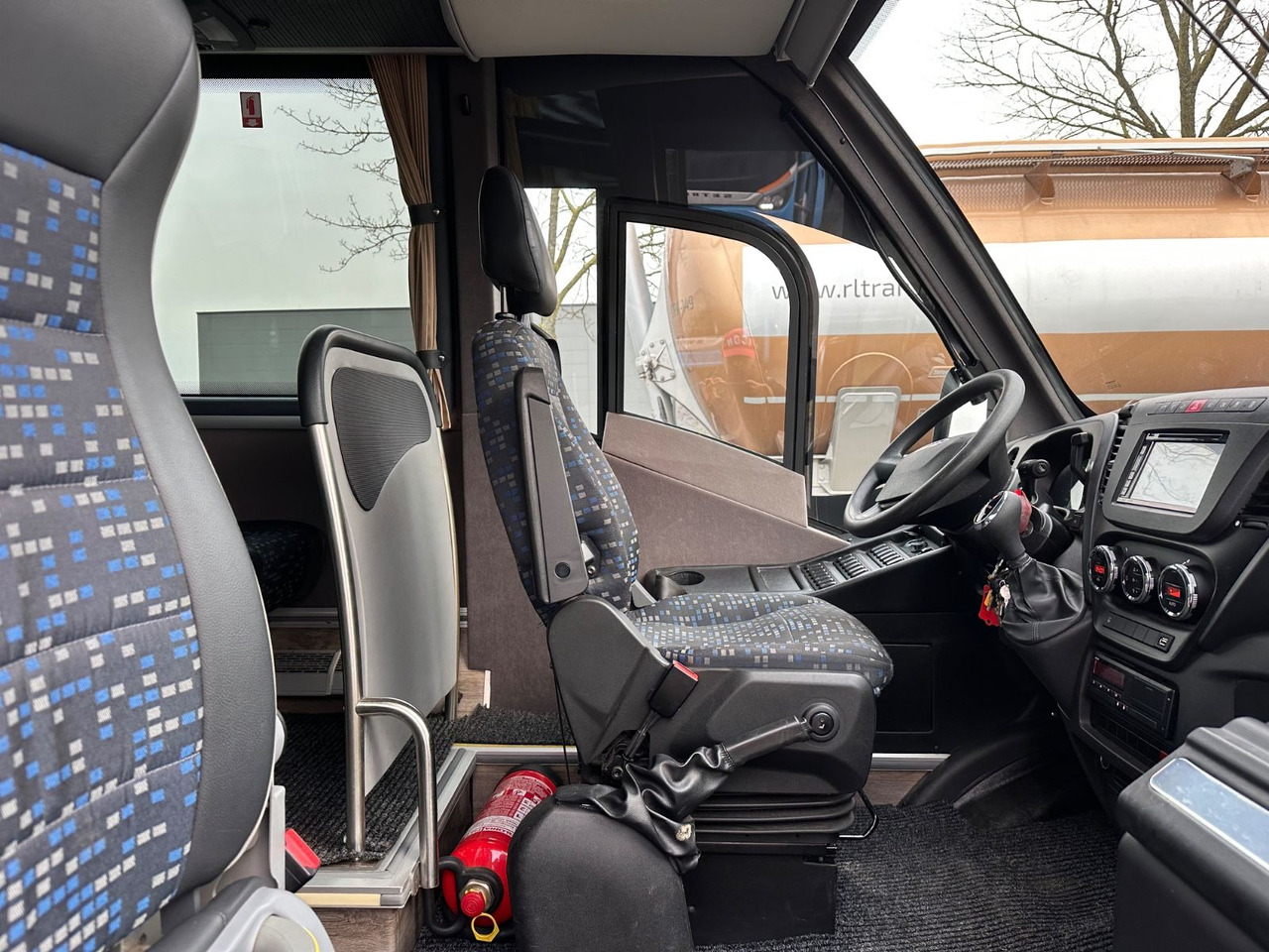 Микробус, Пътнически бус Iveco Atomic AN21 (wenig Km*7.2t) Rosero/ Rapido: снимка 10 Микробус, Пътнически бус Iveco Atomic AN21 (wenig Km*7.2t) Rosero/ Rapido: снимка 10