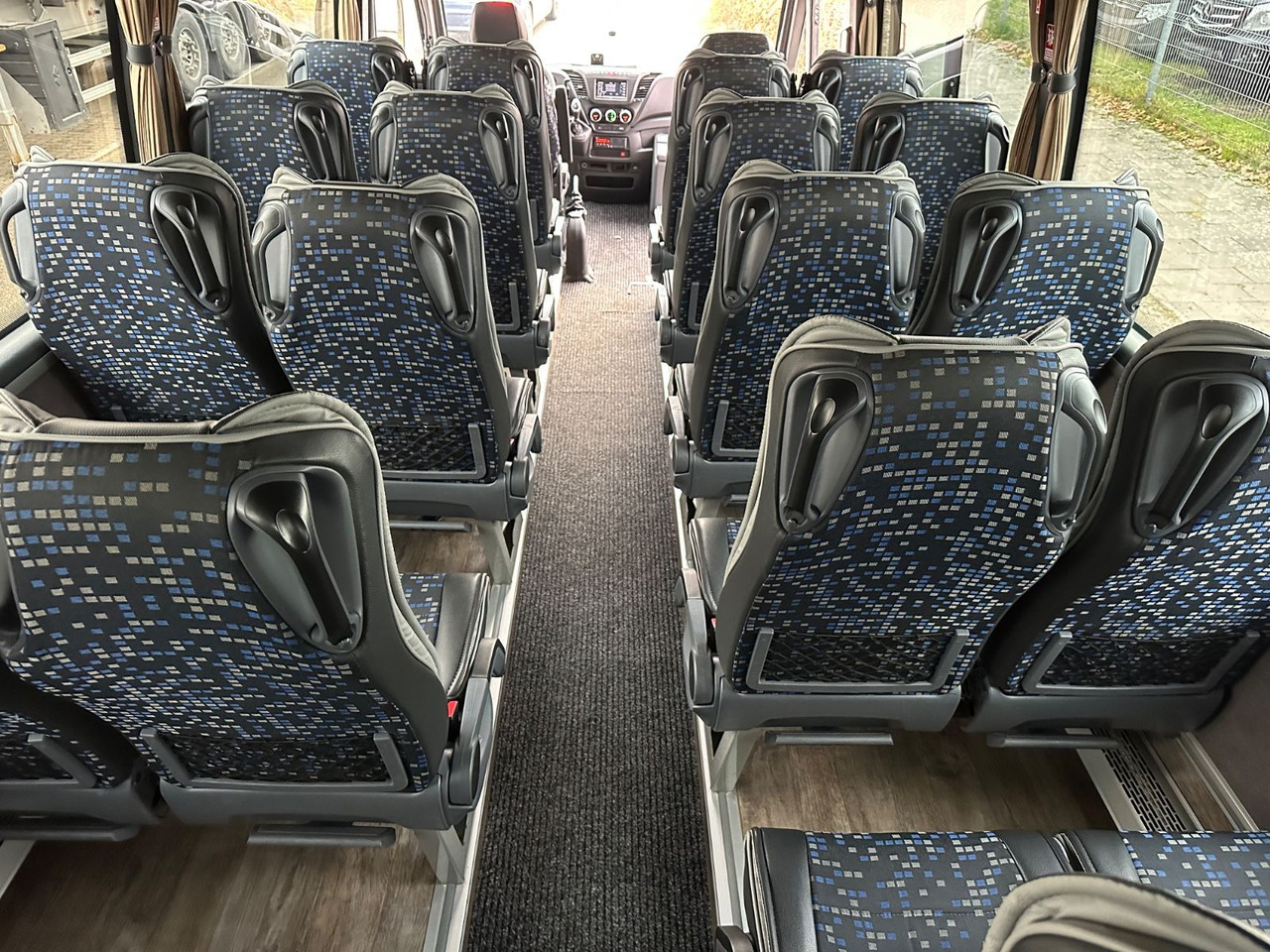 Микробус, Пътнически бус Iveco Atomic AN21 (wenig Km*7.2t) Rosero/ Rapido: снимка 17 Микробус, Пътнически бус Iveco Atomic AN21 (wenig Km*7.2t) Rosero/ Rapido: снимка 17