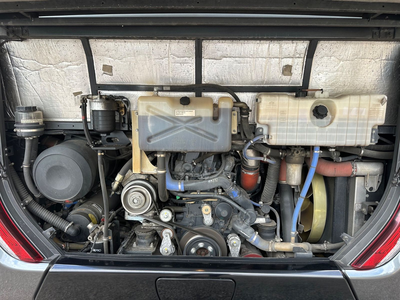 Iveco EVADYS H (55 Sitze*Schalt*176 tKm) - Микробус, Пътнически бус: снимка 4 Iveco EVADYS H (55 Sitze*Schalt*176 tKm) - Микробус, Пътнически бус: снимка 4