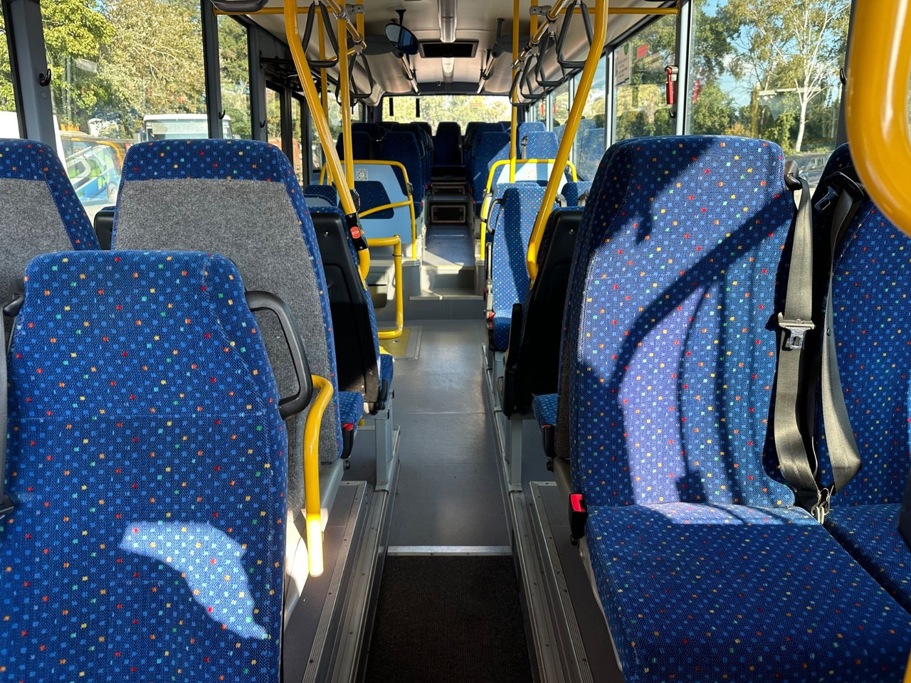 Iveco Irisbus Crossway LE SFR 162 *AC*100 km/h*Schalt - Градски автобус: снимка 5 Iveco Irisbus Crossway LE SFR 162 *AC*100 km/h*Schalt - Градски автобус: снимка 5