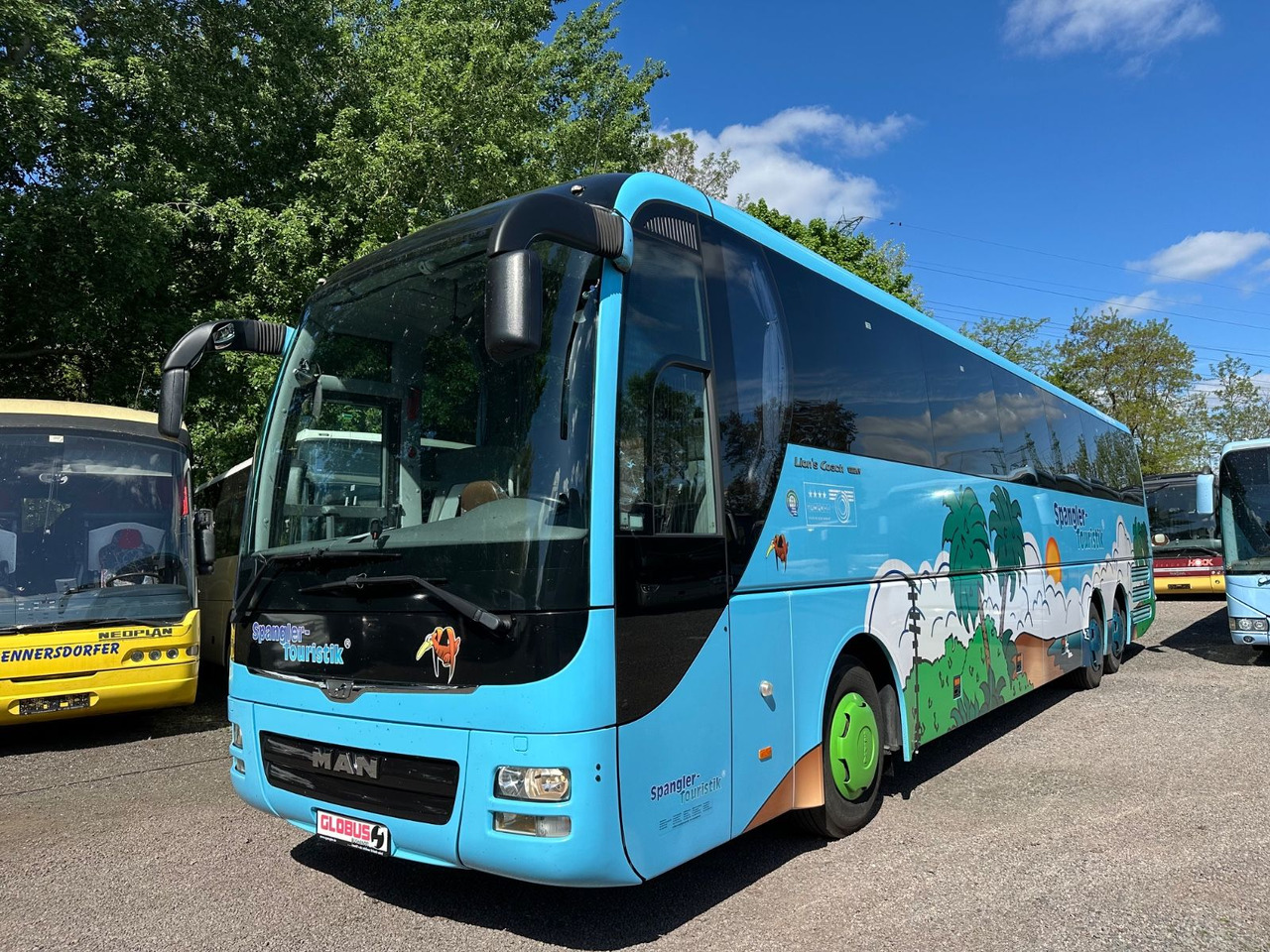 MAN R08 Lions Coach L (60 Sitze*Schalt) - Туристически автобус: снимка 1 MAN R08 Lions Coach L (60 Sitze*Schalt) - Туристически автобус: снимка 1