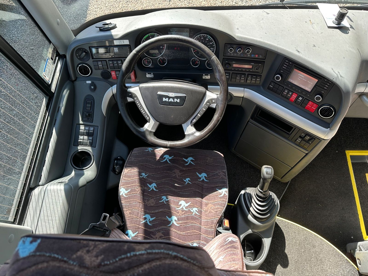 Туристически автобус MAN R08 Lions Coach L (60 Sitze*Schalt): снимка 15